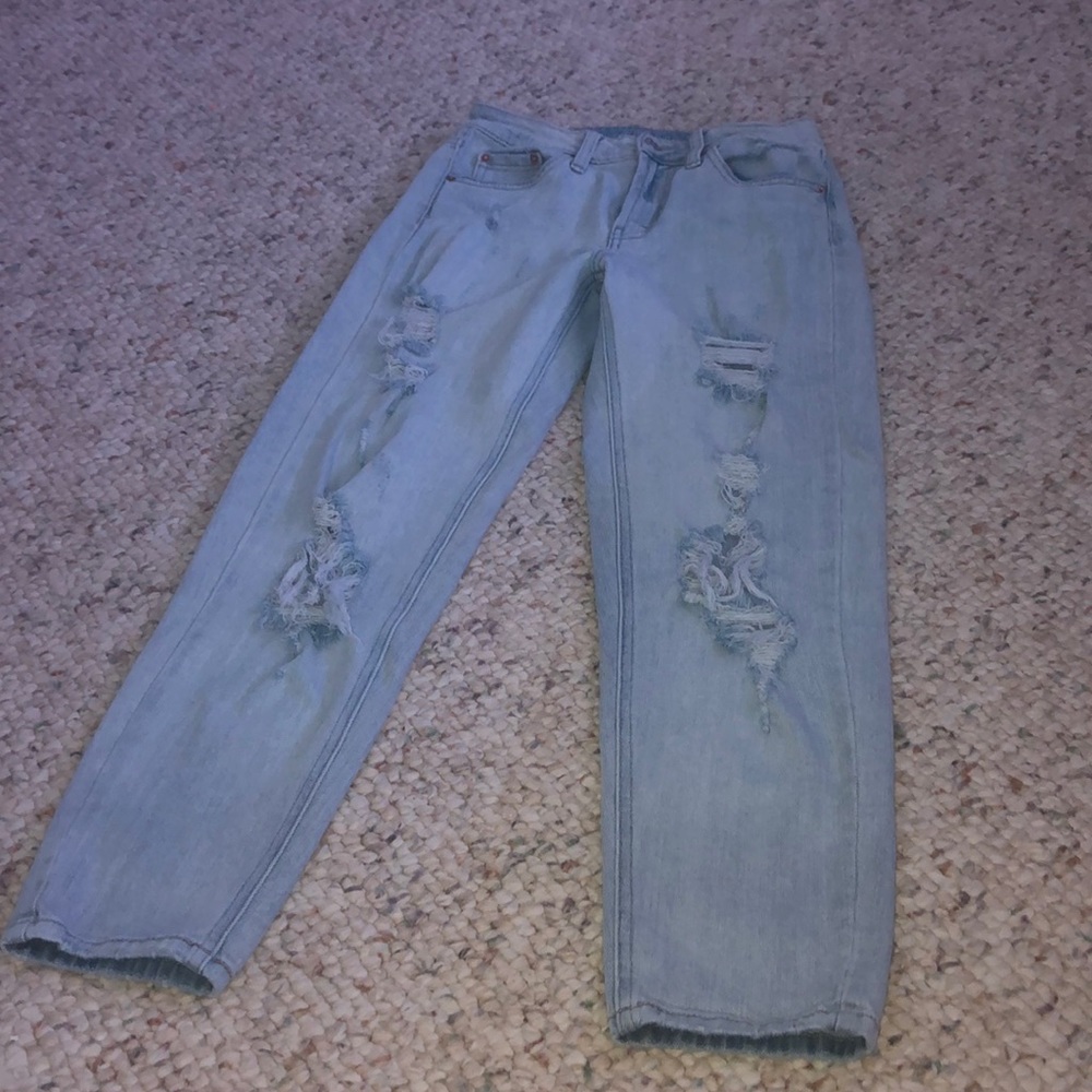 Light Color Distresses Mom Jeans
